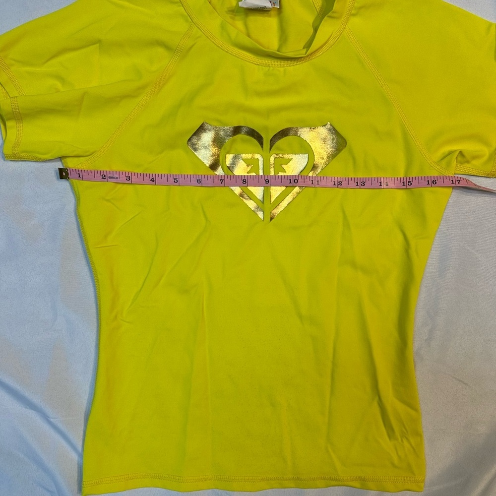 Y2K Era Roxy Rashguard - Picture 5 of 9